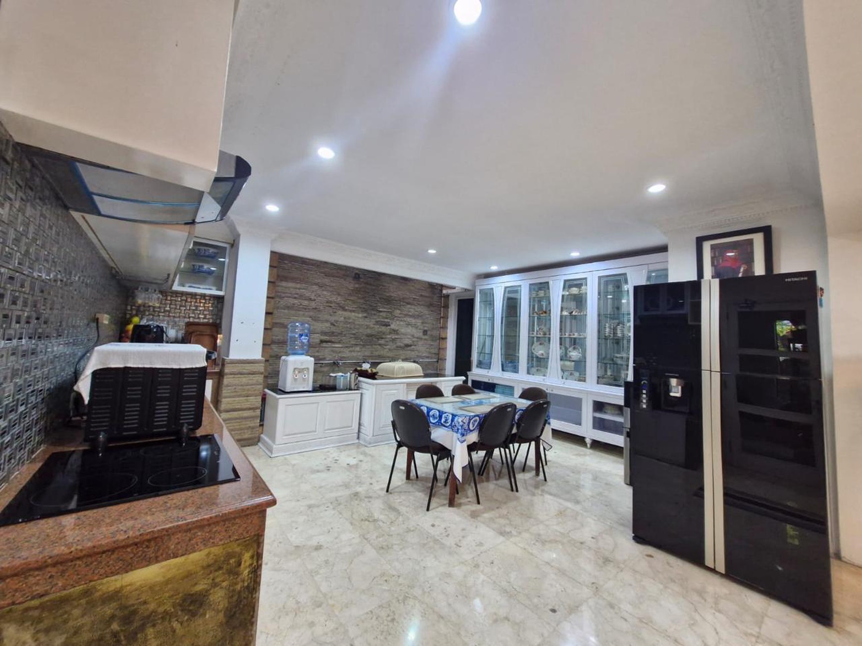 Di jual Rumah di Jl Jamblang Pejaten Jati Padang - Pasar Minggu Jakarta Selatan