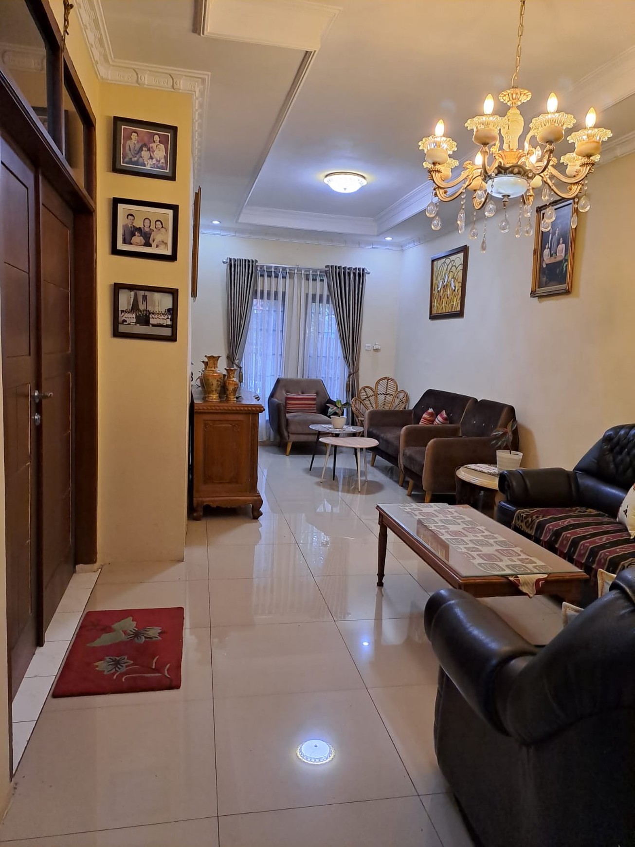 Dijual Rumah Tinggal Asri di Antapani, Bandung