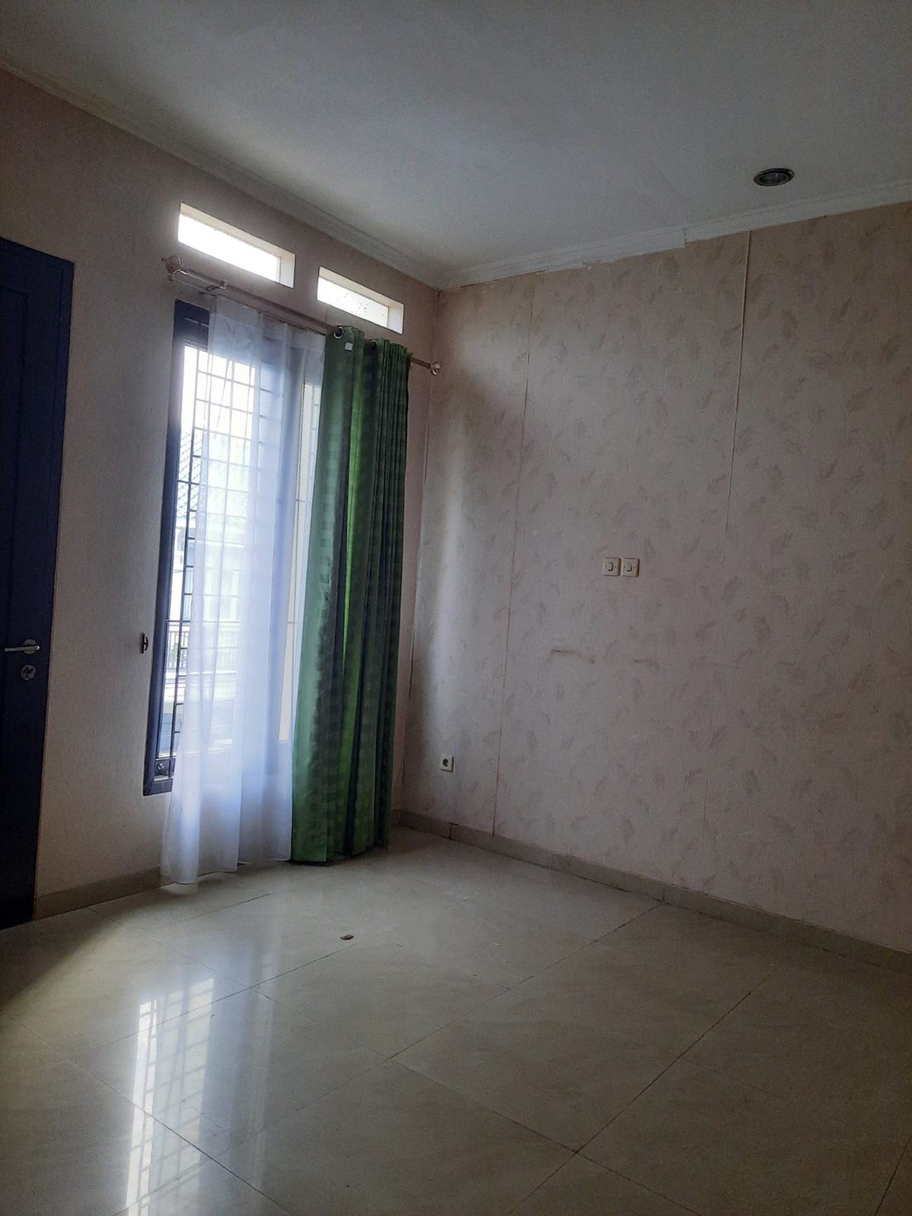 Rumah 2 Lantai SHM di Bintaro Sektor 6 dalam Lingkungan Asri dan Nyaman