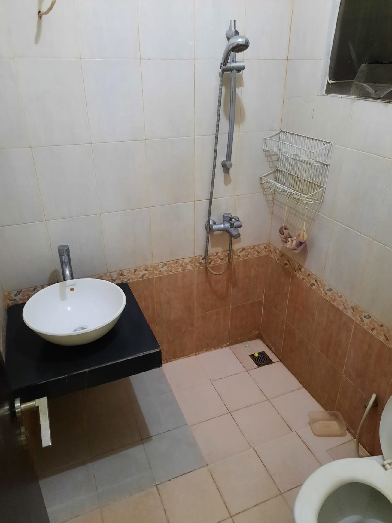 Rumah 2 Lantai SHM di Bintaro Sektor 6 dalam Lingkungan Asri dan Nyaman