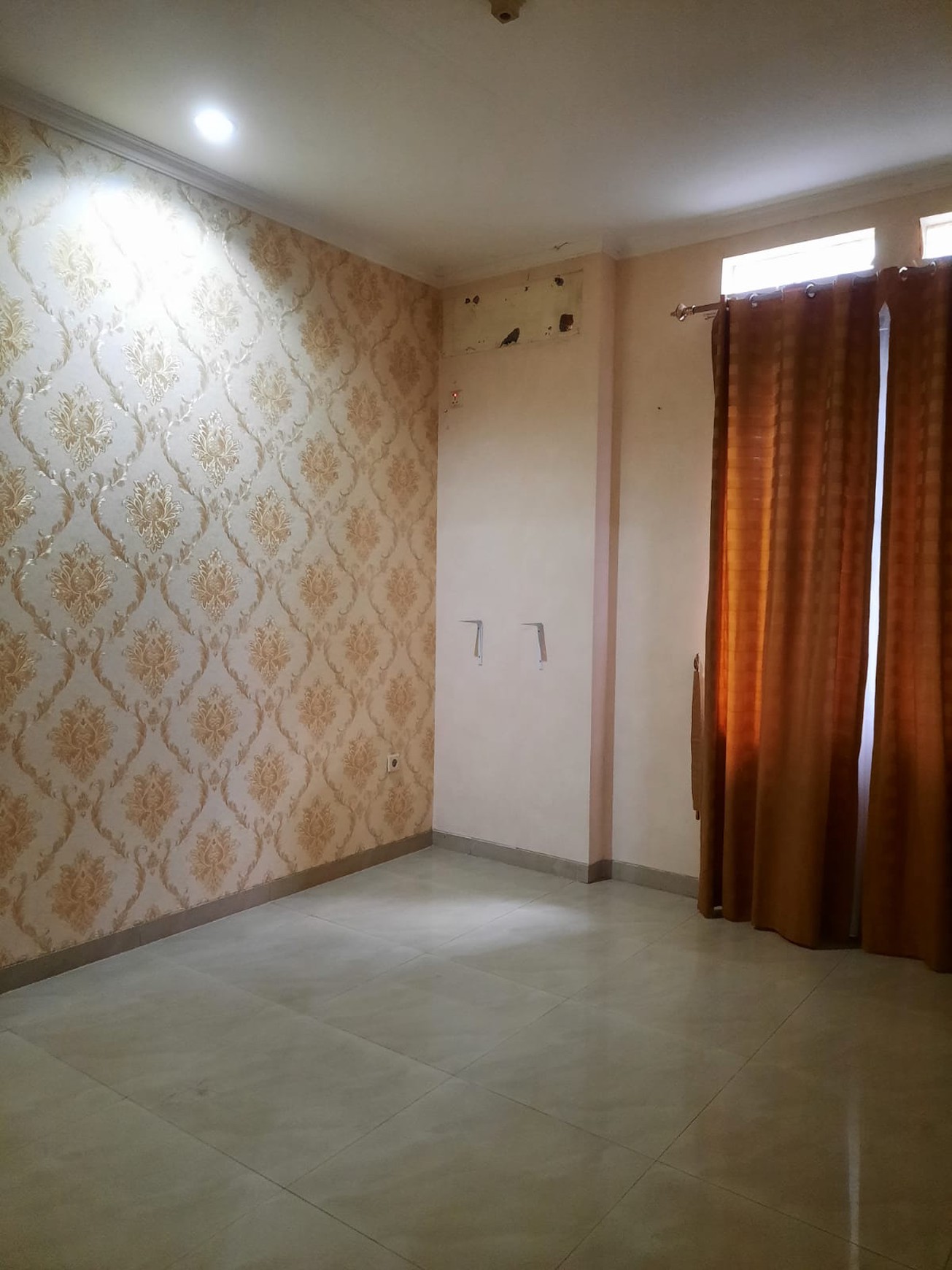 Rumah 2 Lantai SHM di Bintaro Sektor 6 dalam Lingkungan Asri dan Nyaman