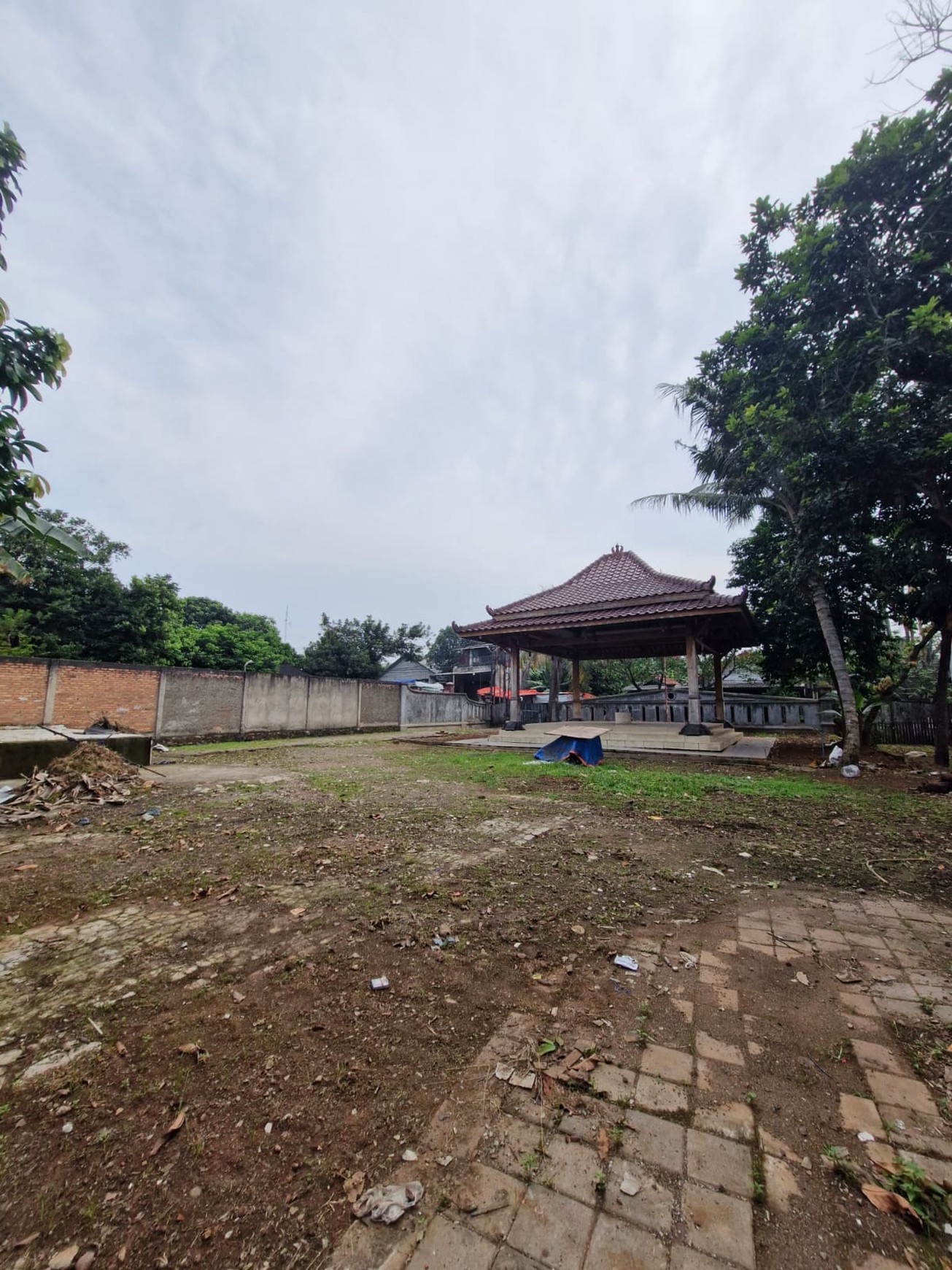 Di jual Rumah dan tanah lokasi di Jl Legok Jatiasih Bekasi Jawa Barat