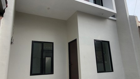 Rumah Baru Minimalis 2 Lantai Di Regency Melati Mas Serpong Dekat Tol