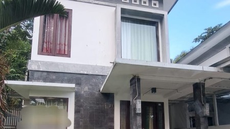 Disewakan Rumah Tinggal SeminFurnish dalam Perum Fasco Mansion Ngaglik Sleman 