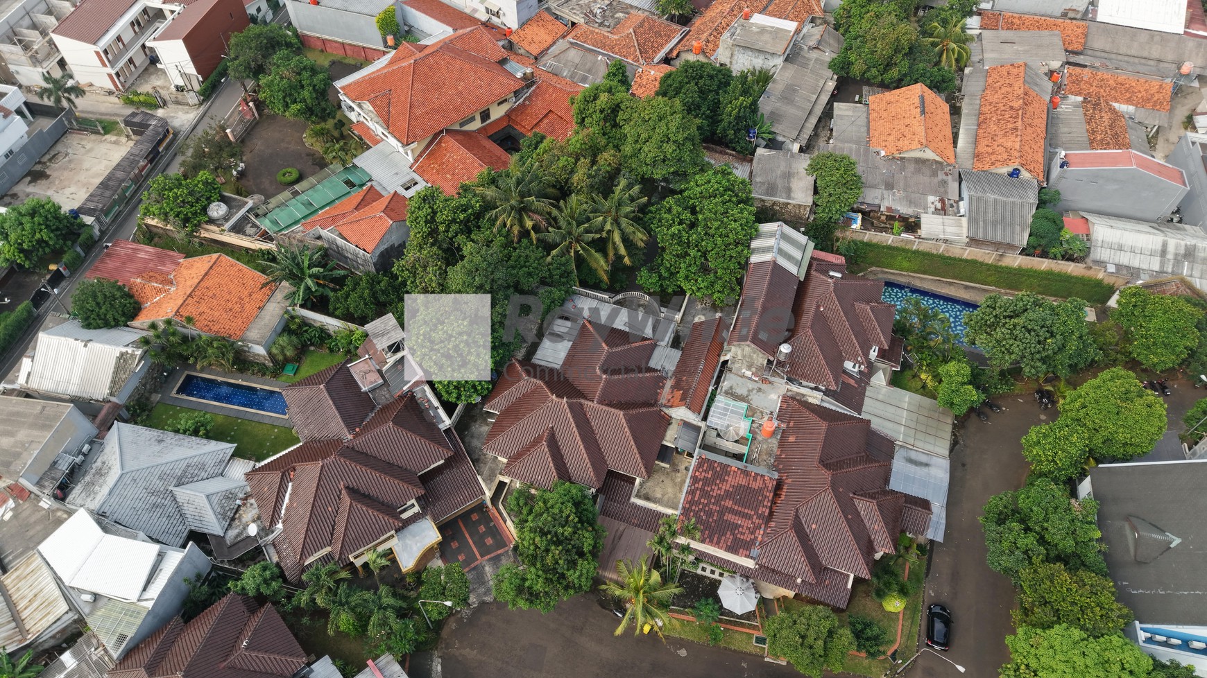 Investasi Emas: Rumah + Tanah 1.500m di Lokasi Premium Bintaro