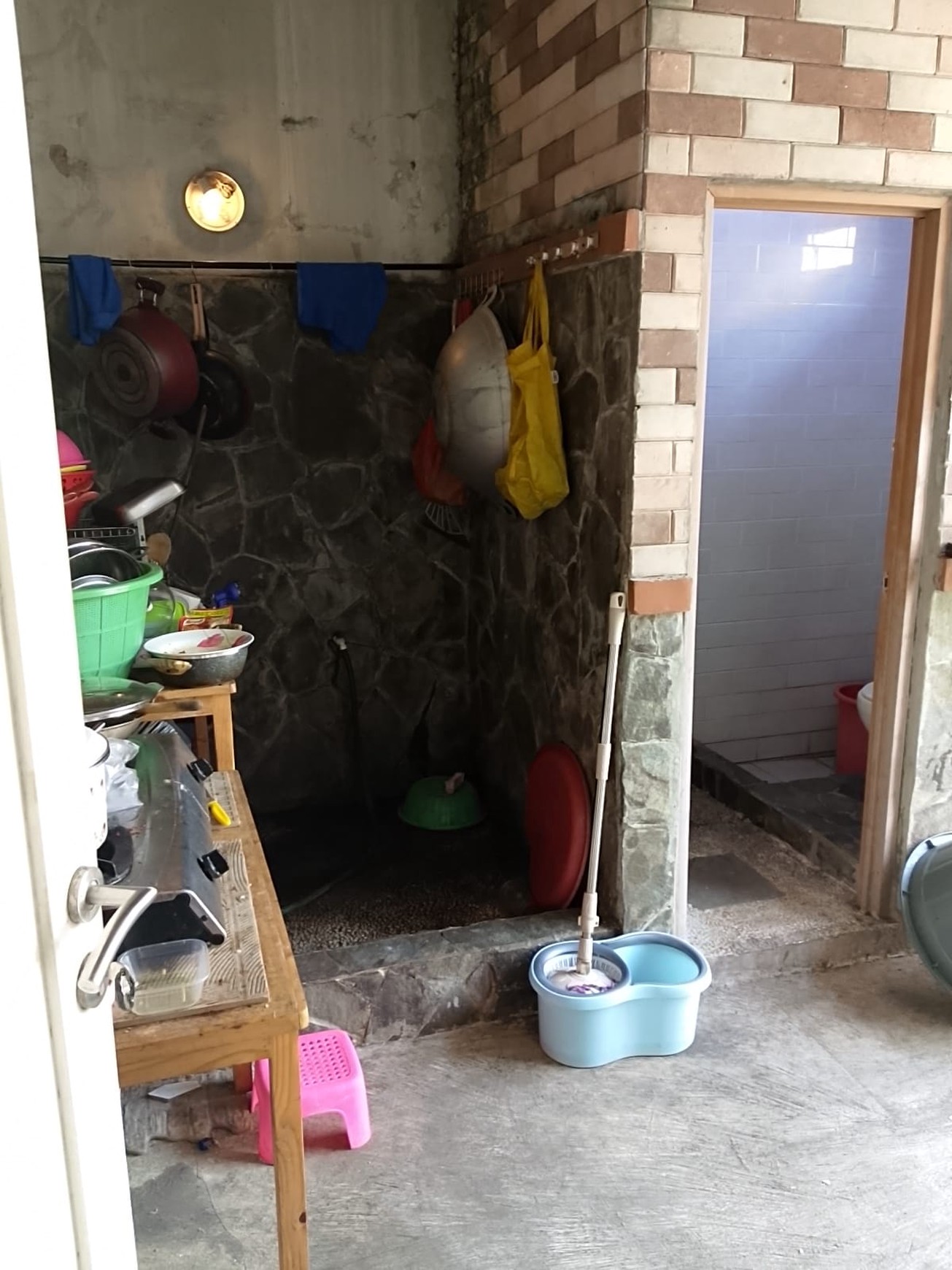 Rumah di Ciputat Bagus sudah SHM SIap Huni Hunian Nyaman @Ciputat