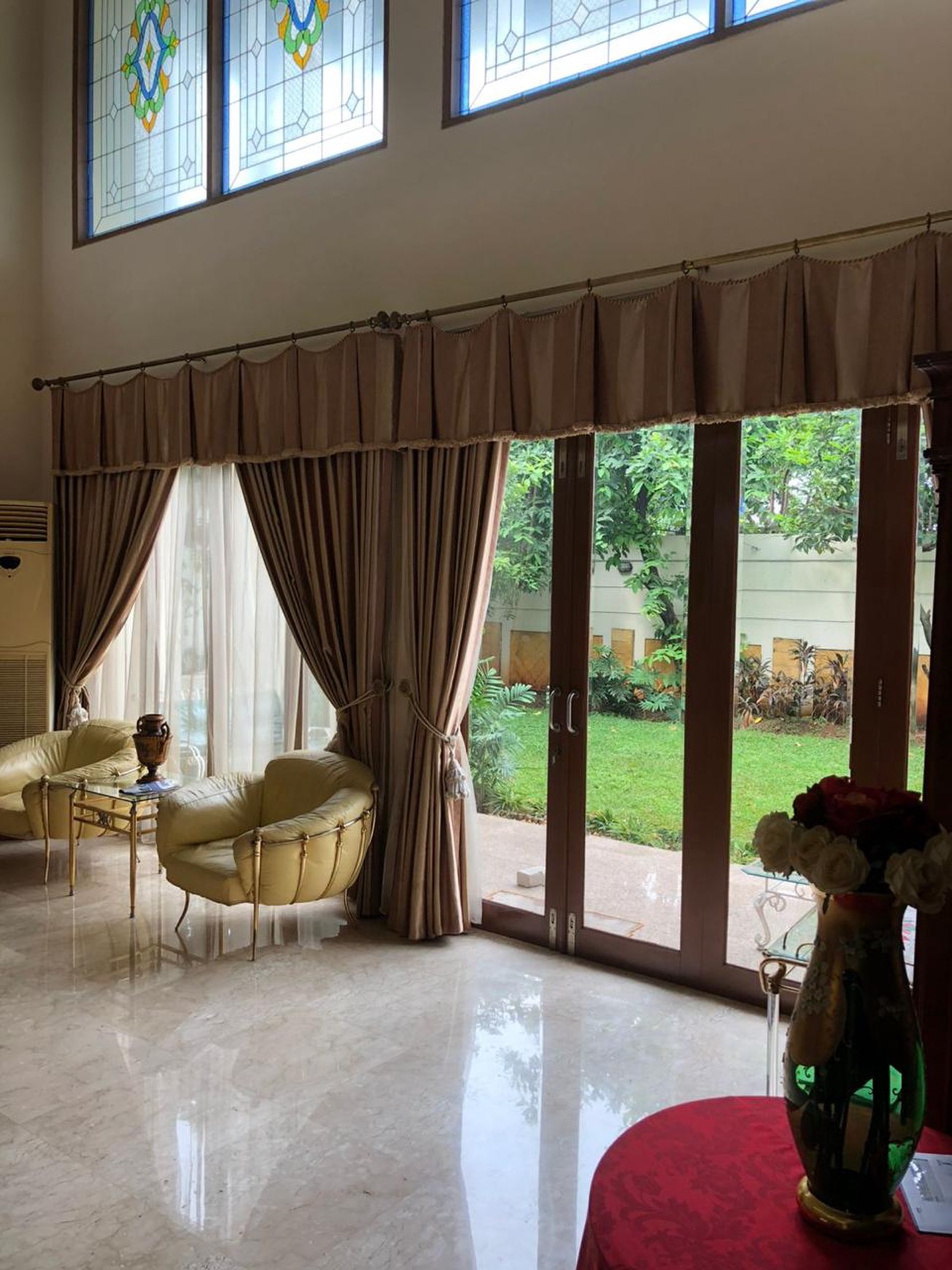 DIJUAL RUMAH JALAN CIPETE JAKARTA SELATAN