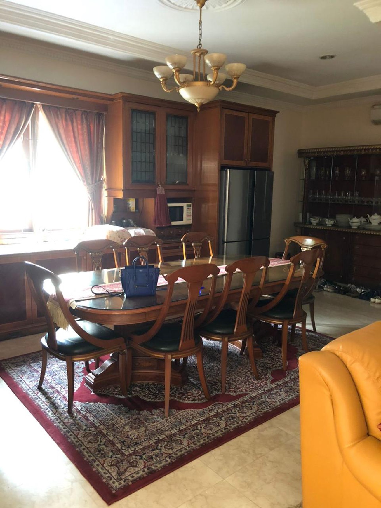 DIJUAL RUMAH JALAN CIPETE JAKARTA SELATAN