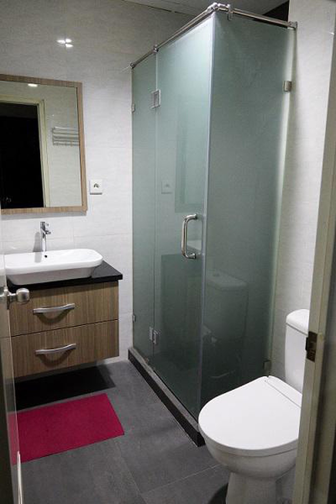 Disewakan Apartemen Jakarta Residence Tower Cosmo Mansion 3BR Fully Furnished