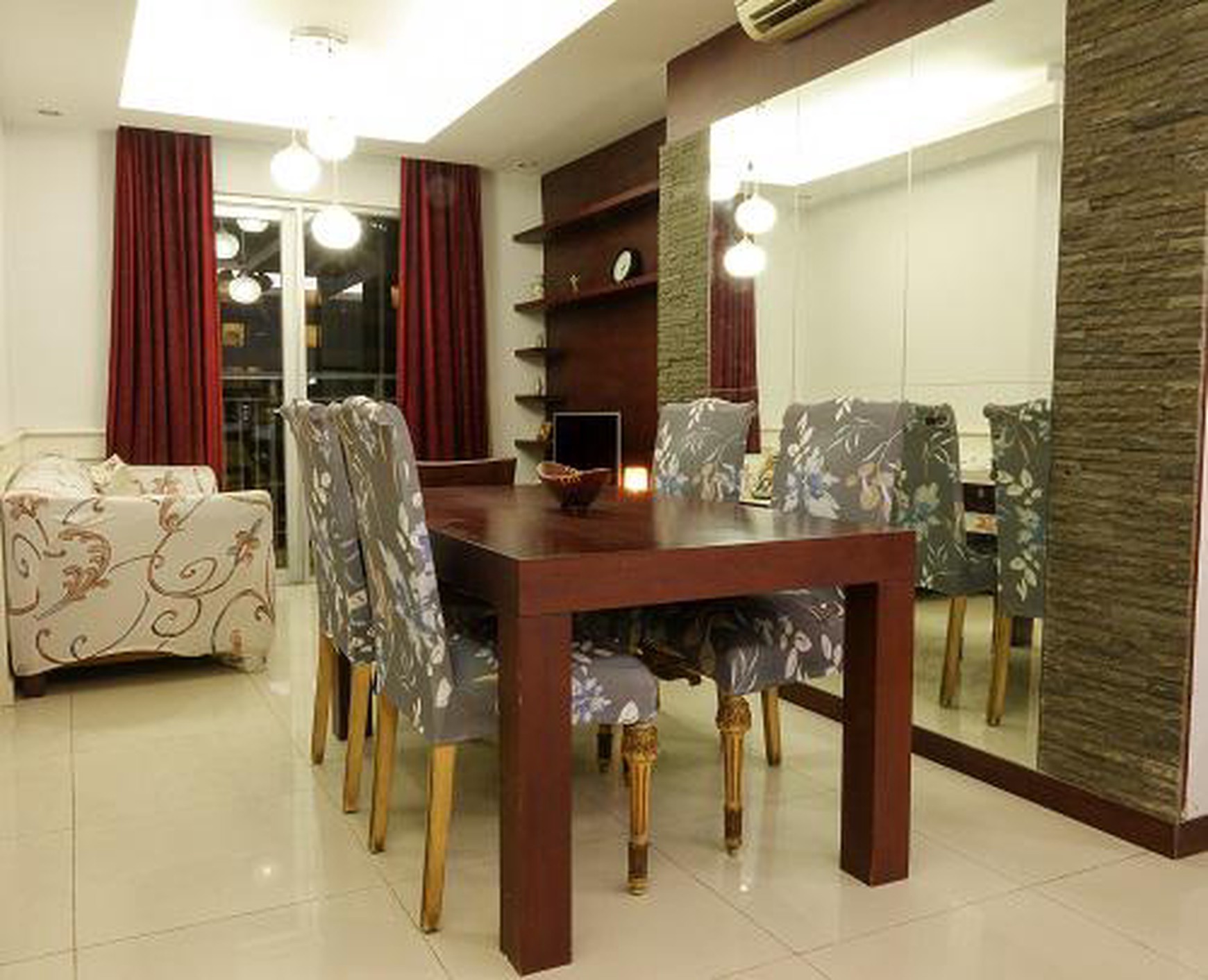 Disewakan Apartemen Jakarta Residence Tower Cosmo Mansion 3BR Fully Furnished