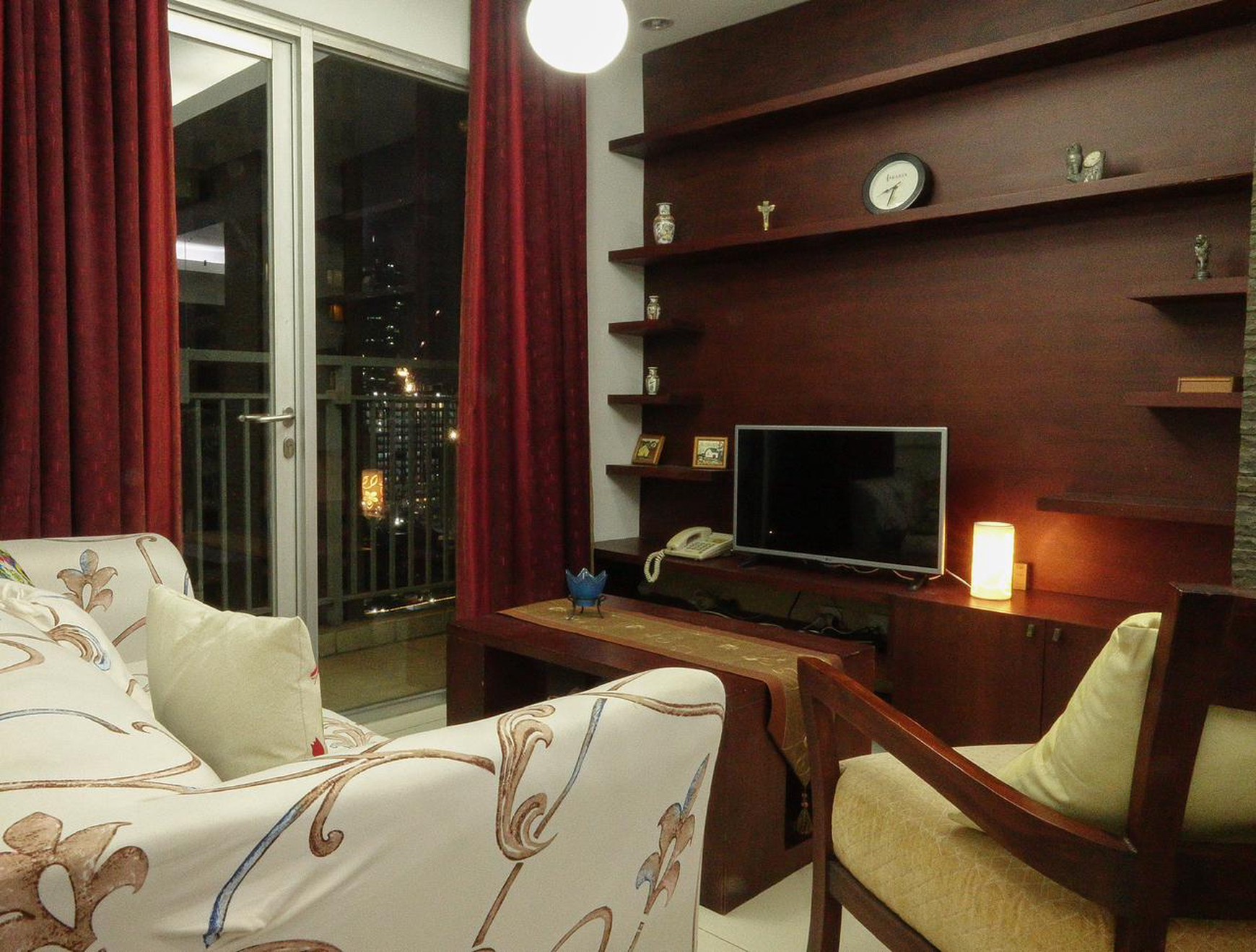 Disewakan Apartemen Jakarta Residence Tower Cosmo Mansion 3BR Fully Furnished