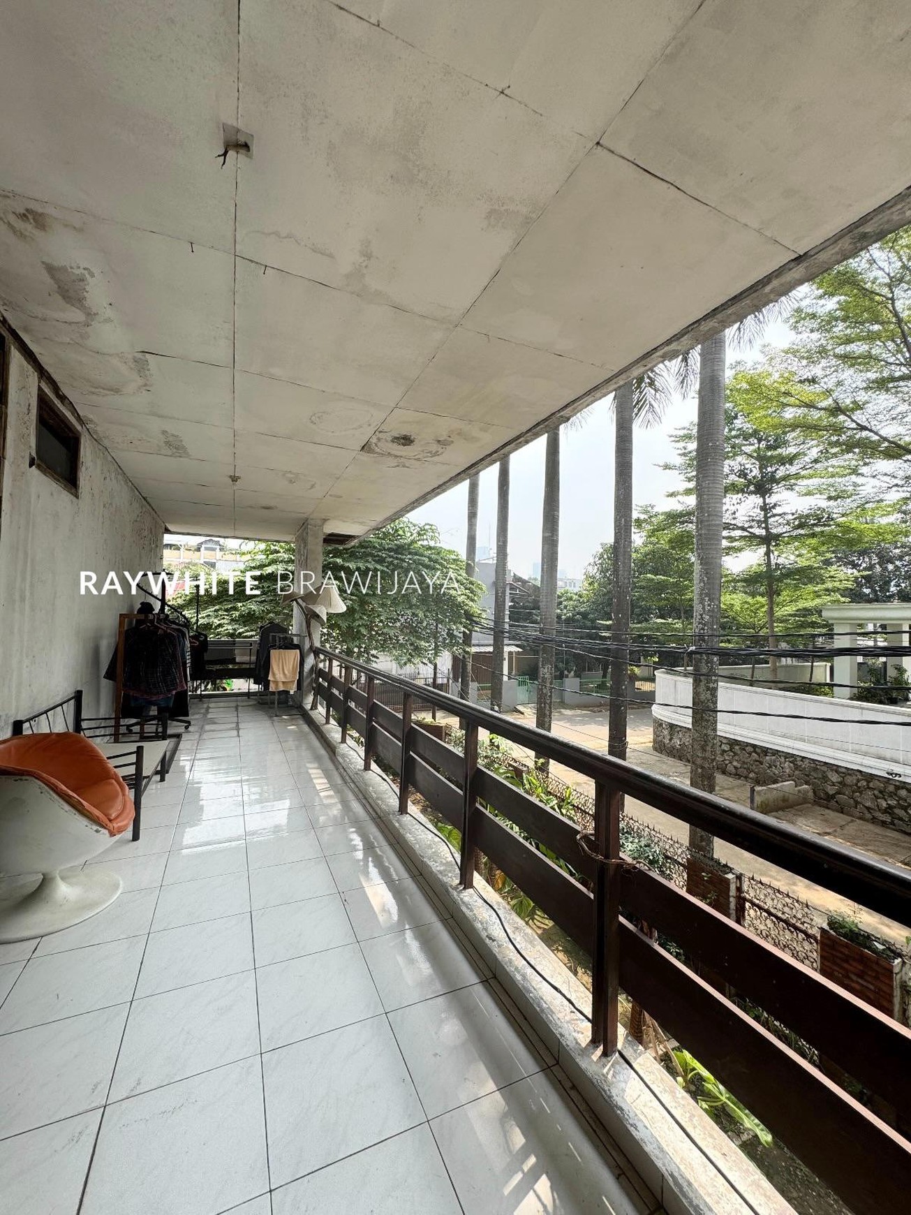 Rumah Hitung Tanah Area Cipete