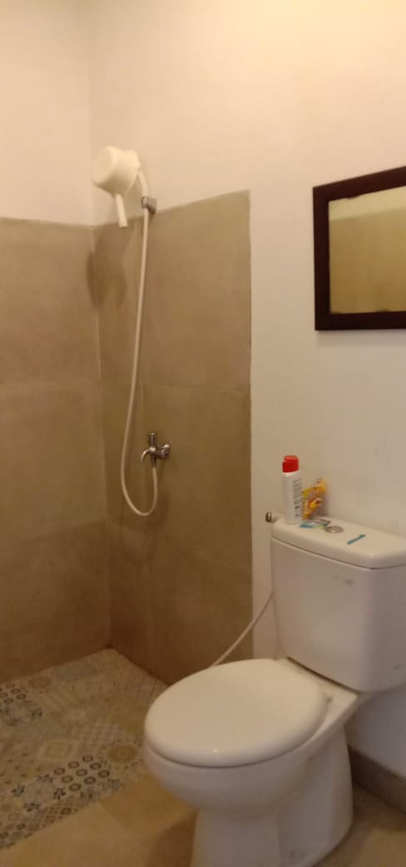 Rumah Siap Huni, Hunian Nyaman dan Asri @Cimandiri, Bintaro.