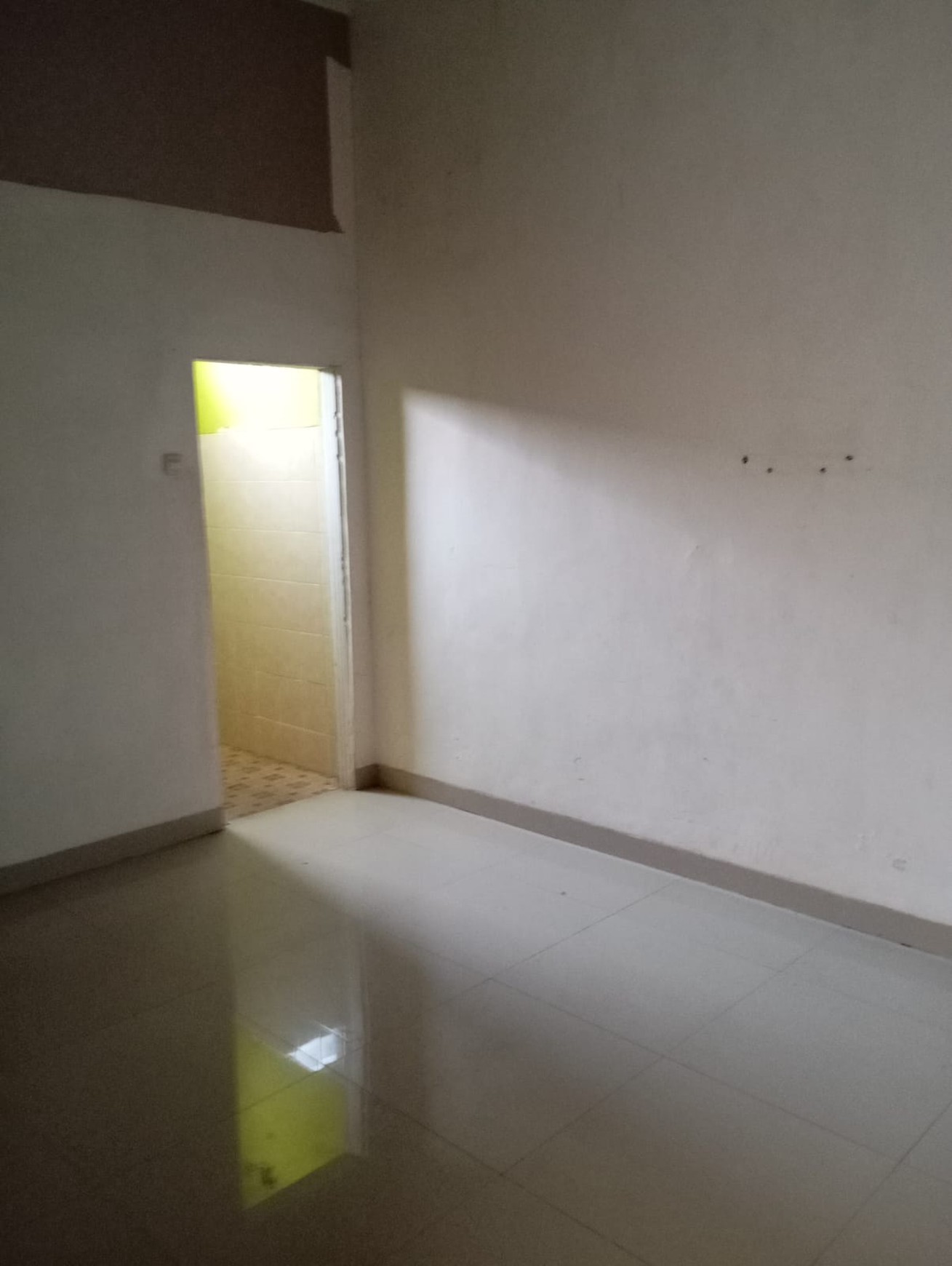Dijual Rumah murah Pinggir jalan utama besar