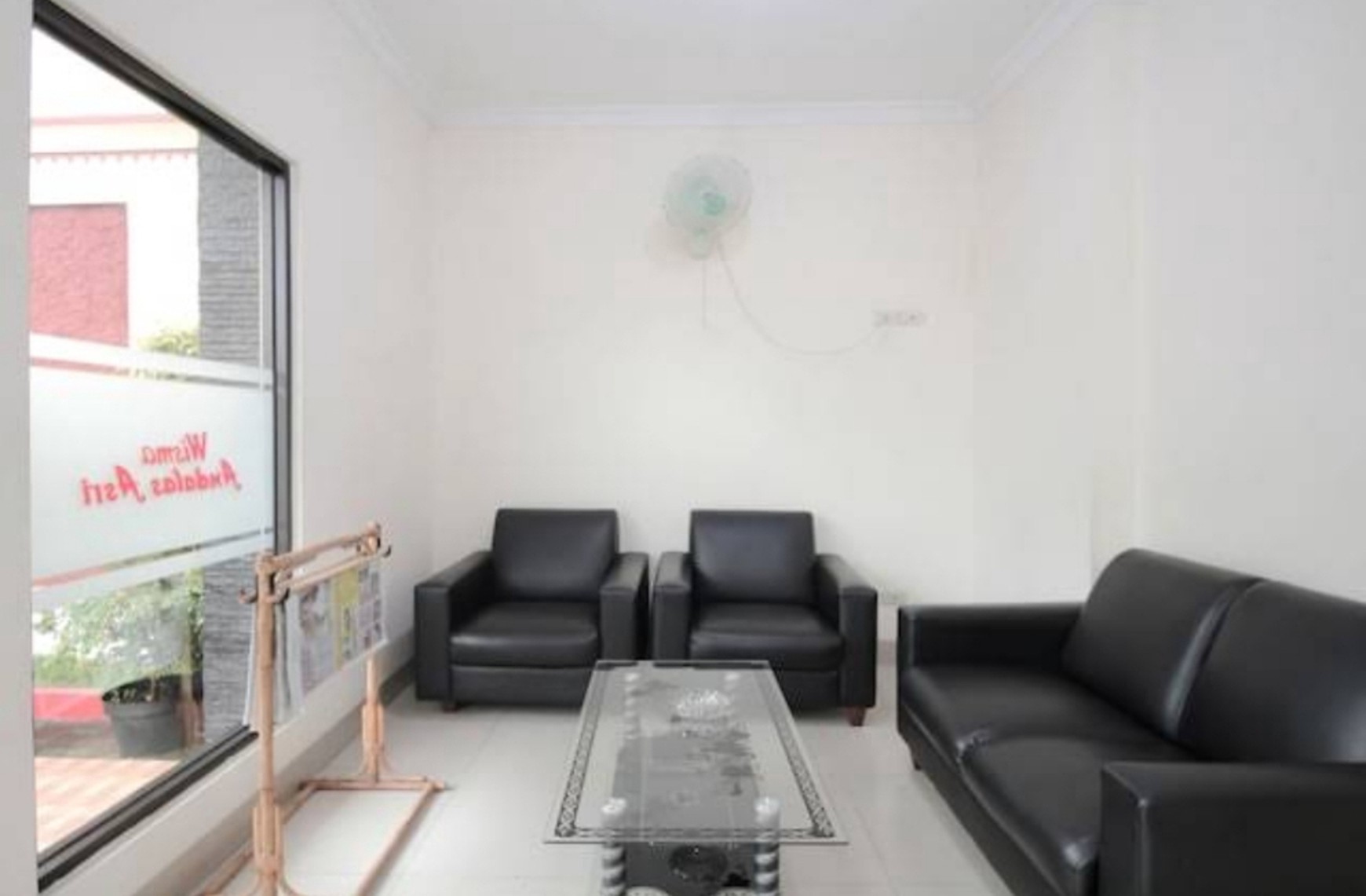 Dijual Hotel atau Red Doorz di tengah kota Bandar Lampung