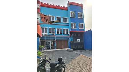 Gudang Jl Husen Sastranegara, Benda Tangerang