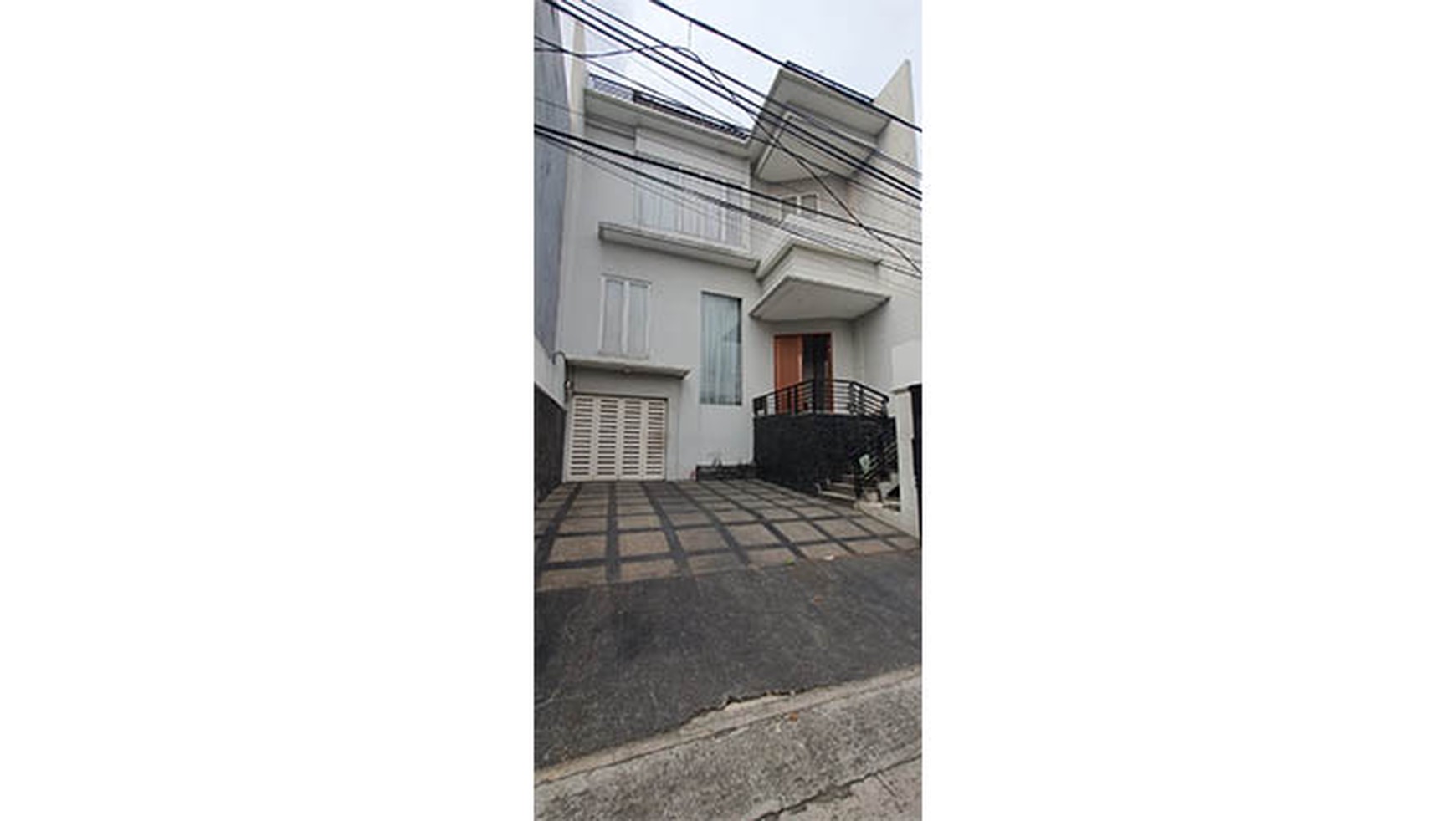 Rumah Siap huni, Tenang, sudah tinggi dari jalan, Kelapa Gading