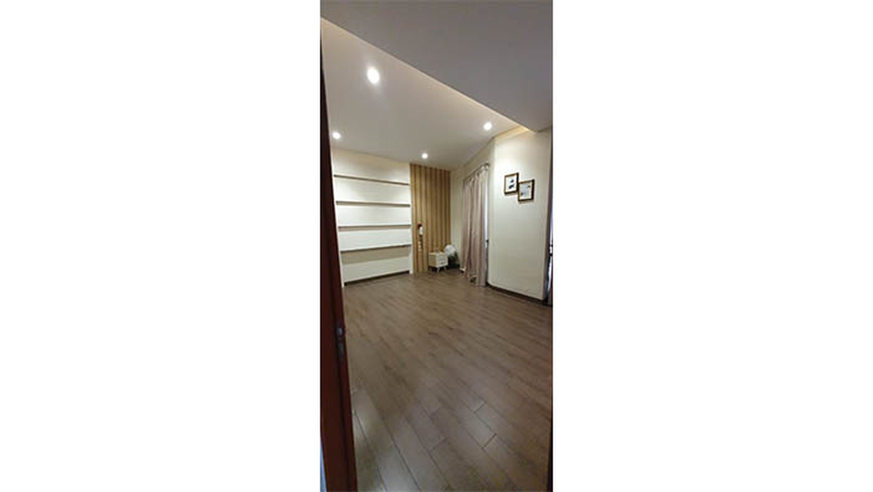 Rumah Siap huni, Tenang, sudah tinggi dari jalan, Kelapa Gading