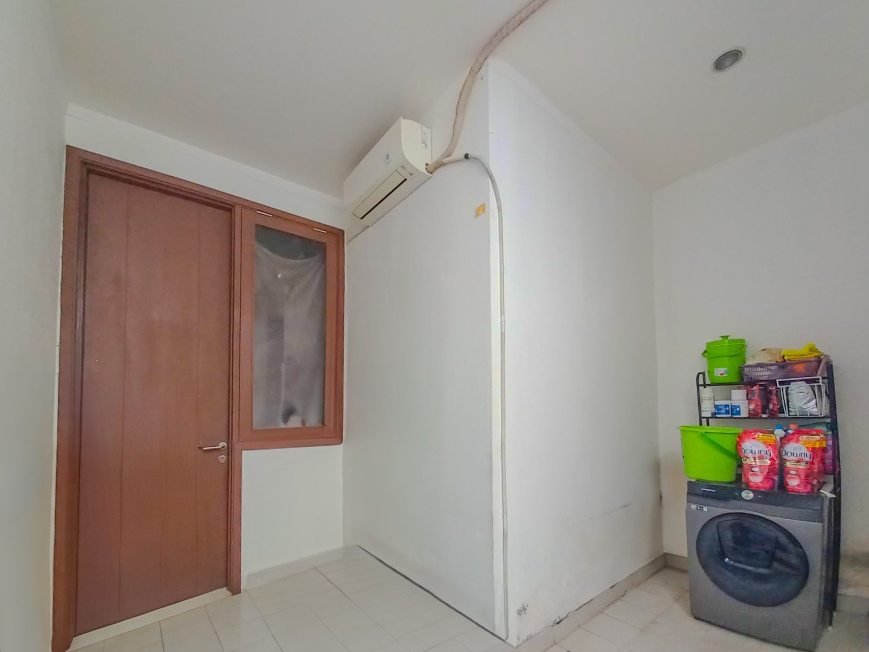 RUMAH NYAMAN DI BINTARO JAYA  CLUSTER DISCOVERY DENGAN KONSEP JEPANG, ADA KOLAM RENANG 
