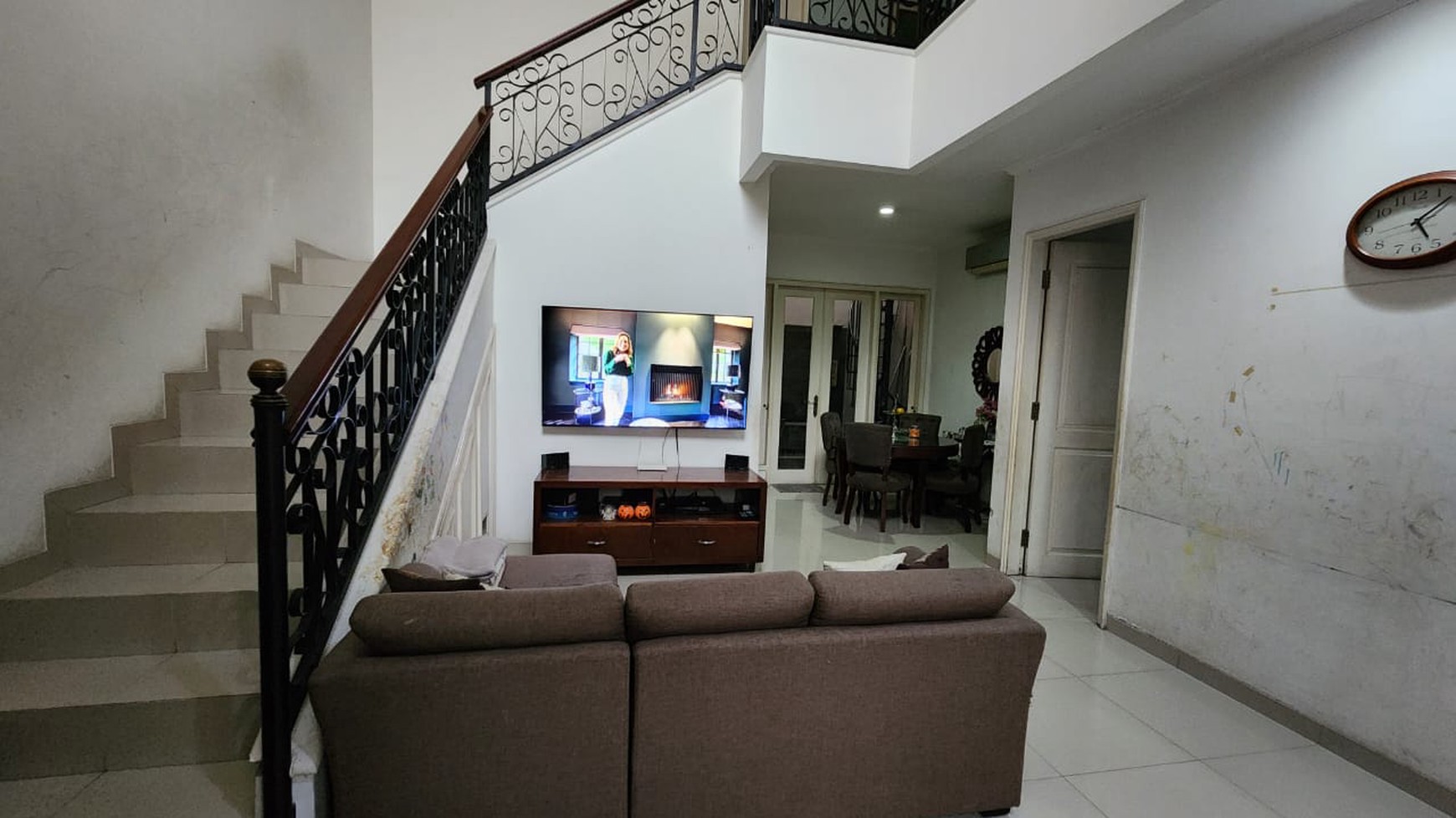 Rumah Cantik Tebet Barat Akses Jalan 2 Mobil 