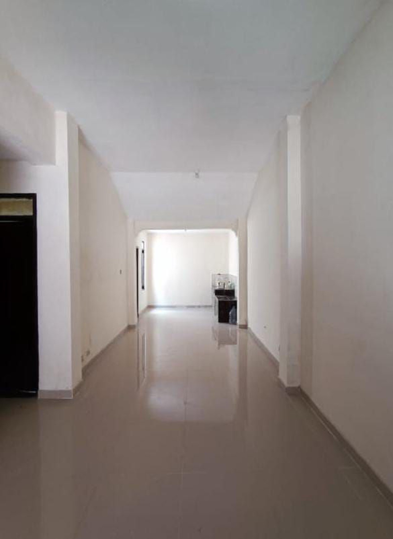Rumah Lokasi Strategis, Murah dan Mewah di Genteng, Surabaya