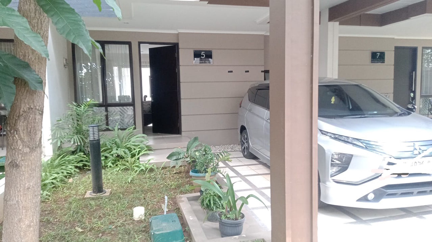 DIJUAL RUMAH DI KAWASAN ELITE  PODOMORO PARK BUAH BATU DG BERBAGAI  FASILITAS-FASILITAS PRIVATE CINEMA, GYM,KOLAM RENANG, ARENA OLAHRAGA, CLUB HOUSE DLL