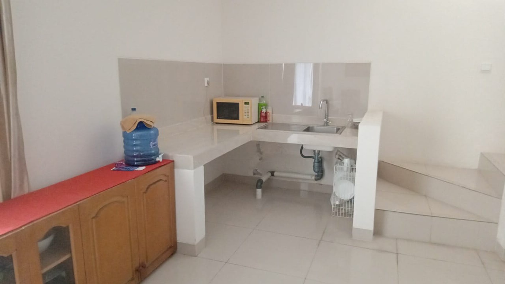 DIJUAL RUMAH DI KAWASAN ELITE  PODOMORO PARK BUAH BATU DG BERBAGAI  FASILITAS-FASILITAS PRIVATE CINEMA, GYM,KOLAM RENANG, ARENA OLAHRAGA, CLUB HOUSE DLL