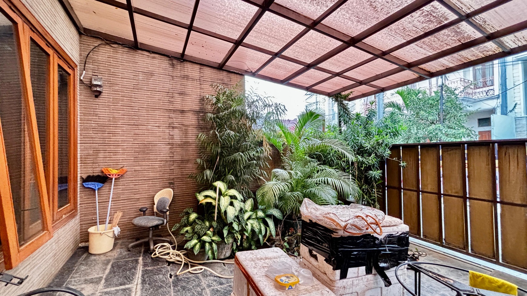 Rumah di Pondok Indah Jalan Kaki 3 Menit Ke Mall Pondok Indah 3