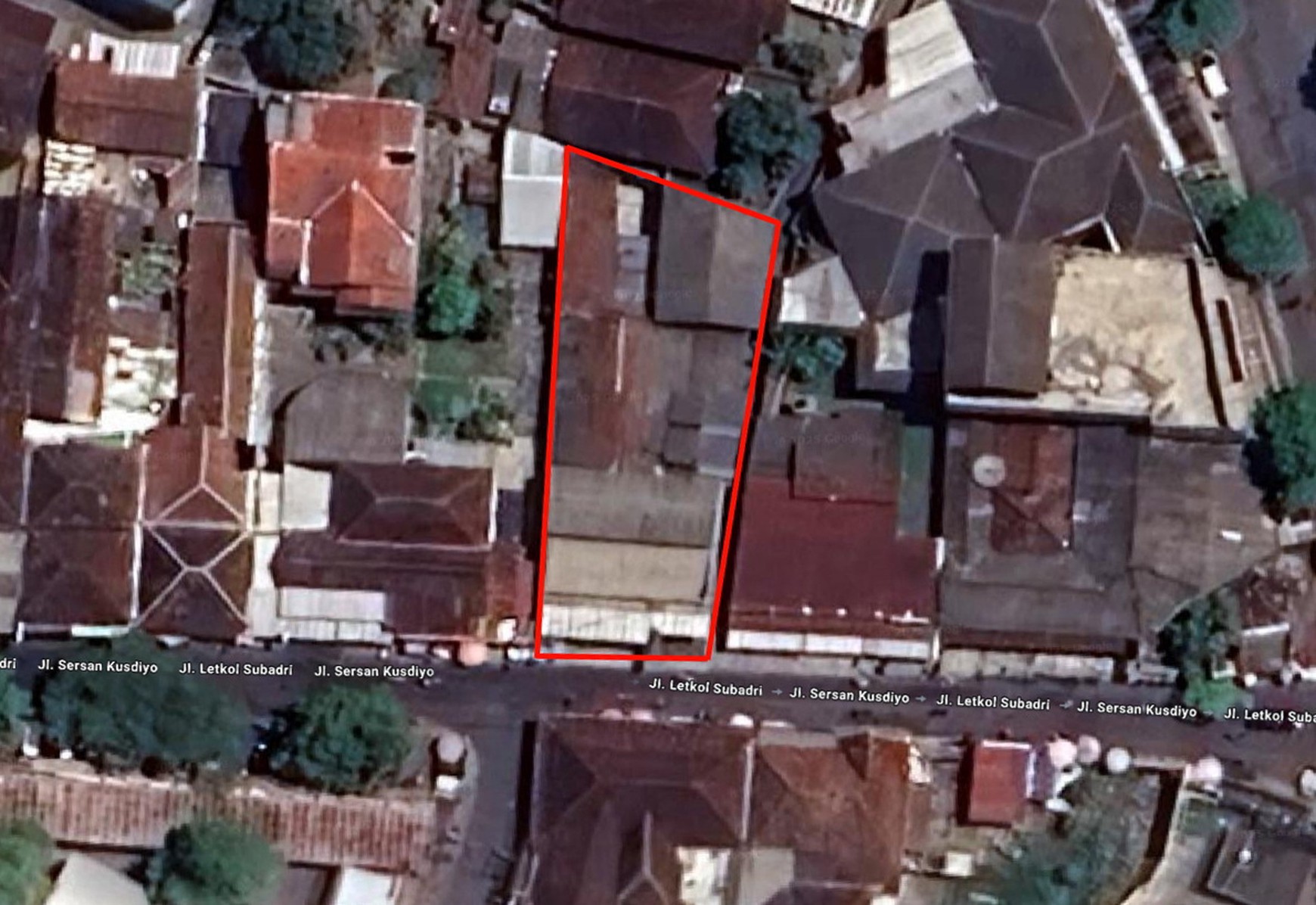Toko Dan Rumah Lokasi Strategis Dekat Pasar Sleman