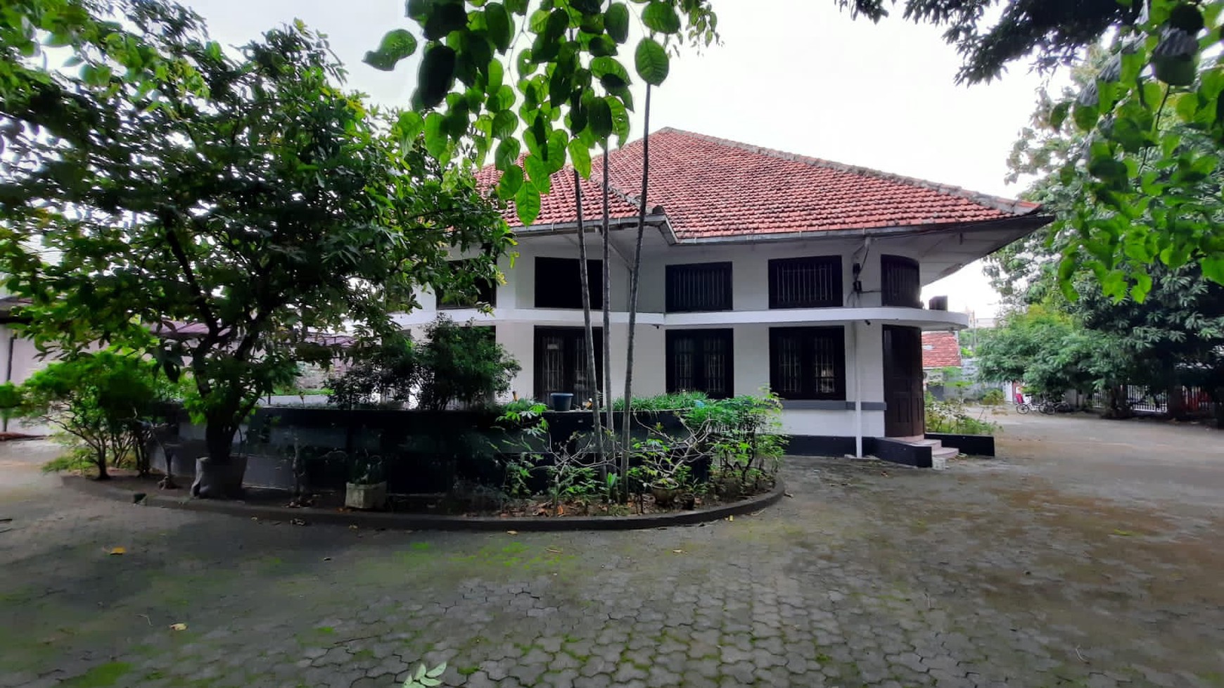 Rumah cocok buat perkantoran Surabaya Pusat