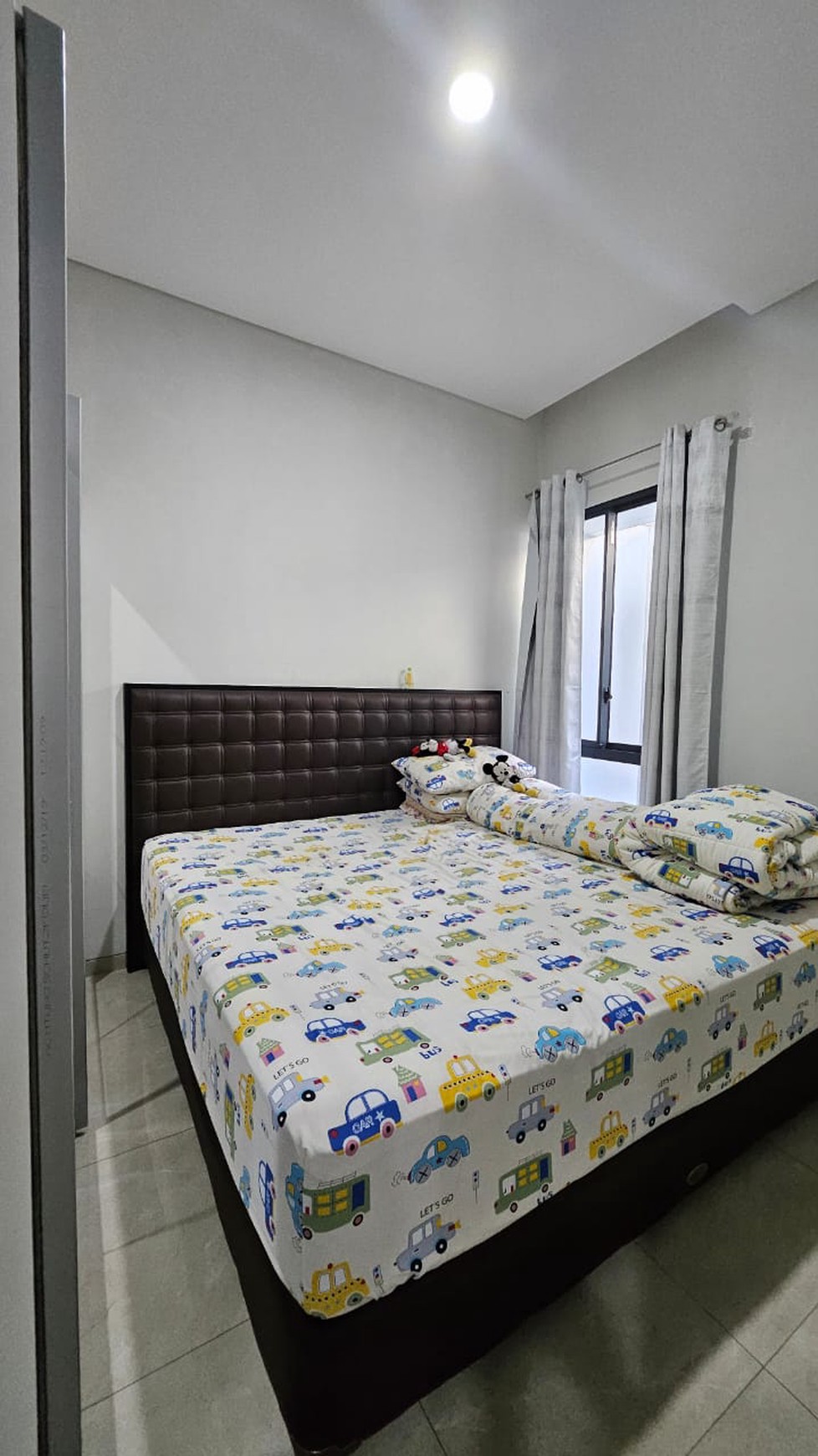Rumah bagus siap huni di Discovery Alton Bintaro