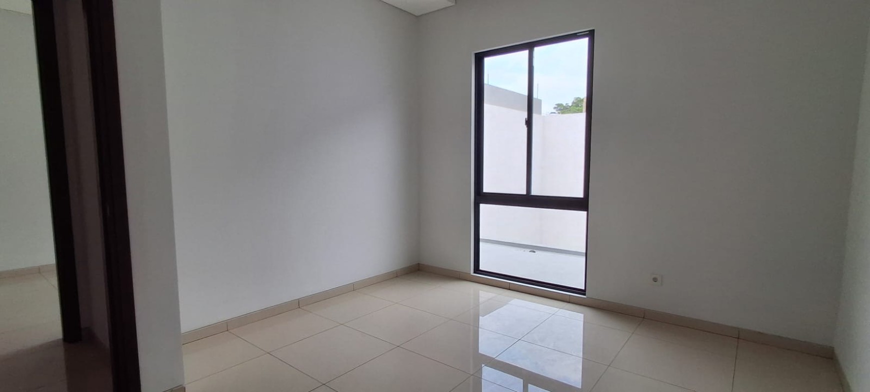 DiSEWA Rumah BARU Siap Huni - di Lebak Bulus, Jakarta Selatan