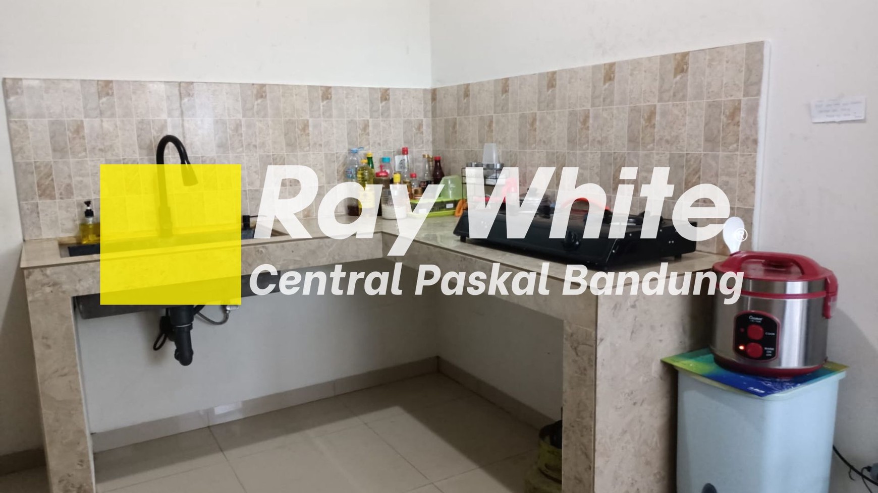 Rumah Cantik di Mandalika Residence Bandung
