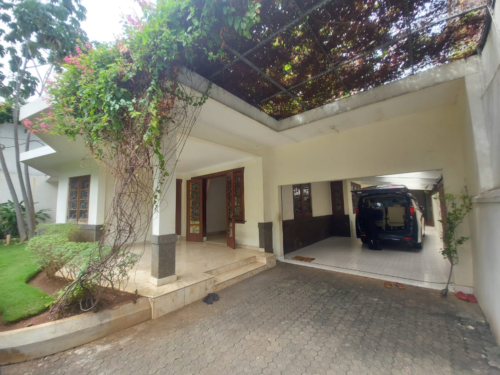 Tanah abang luas 743 dekat kantor walikota harga NJOP