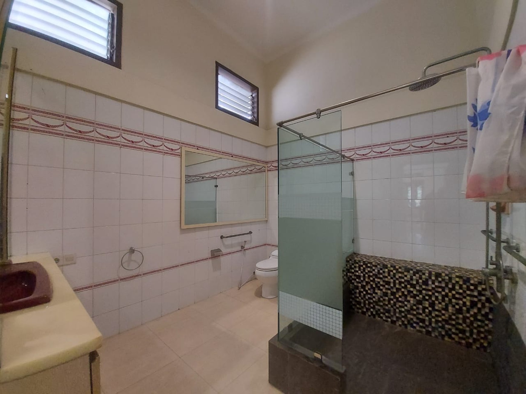 Tanah abang luas 743 dekat kantor walikota harga NJOP