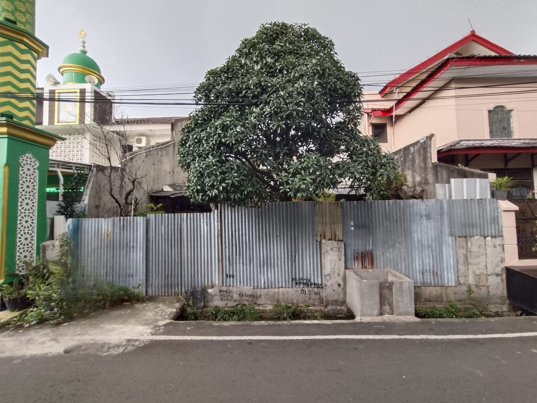 KAVLING PINGGIR JALAN DUREN SAWIT 200 SQM