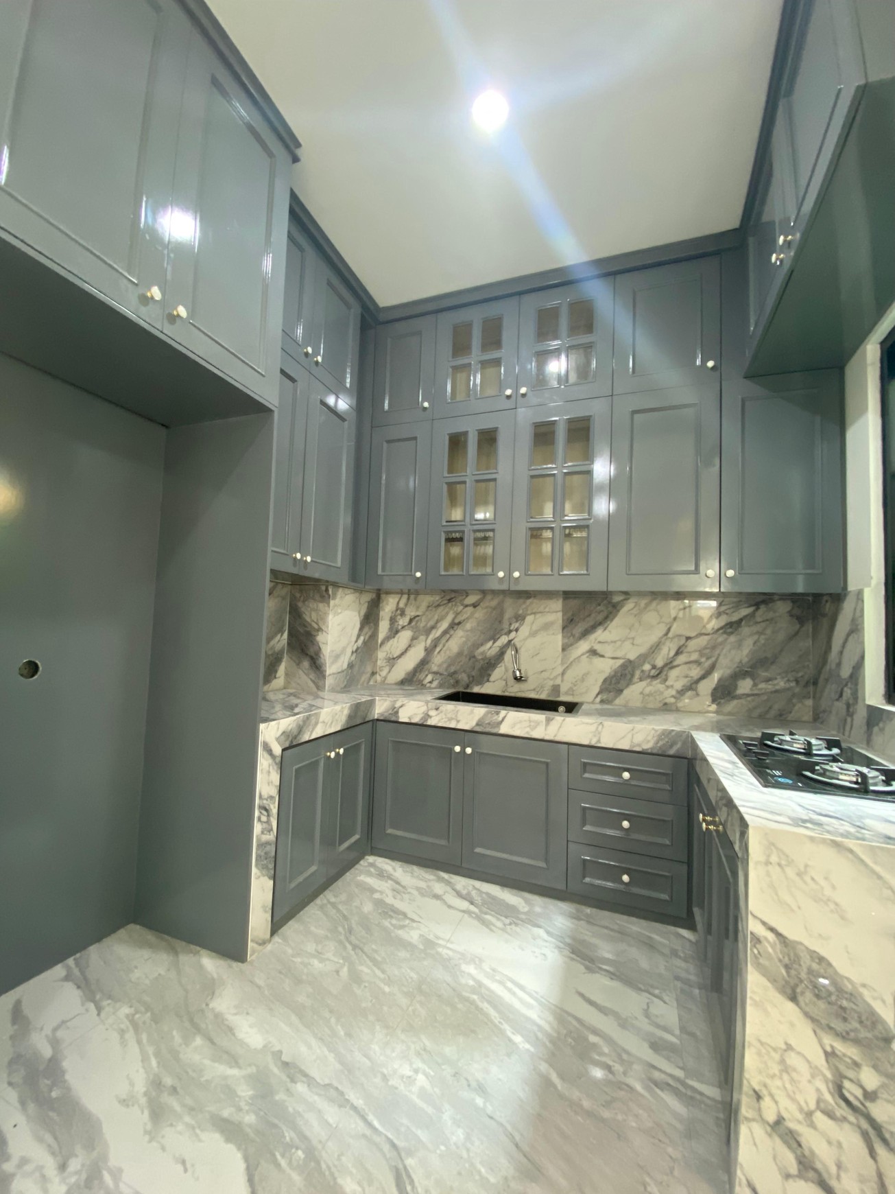 Rumah Mewah Minimalisn Brand New Siap Huni di  Bintaro Sektor 9