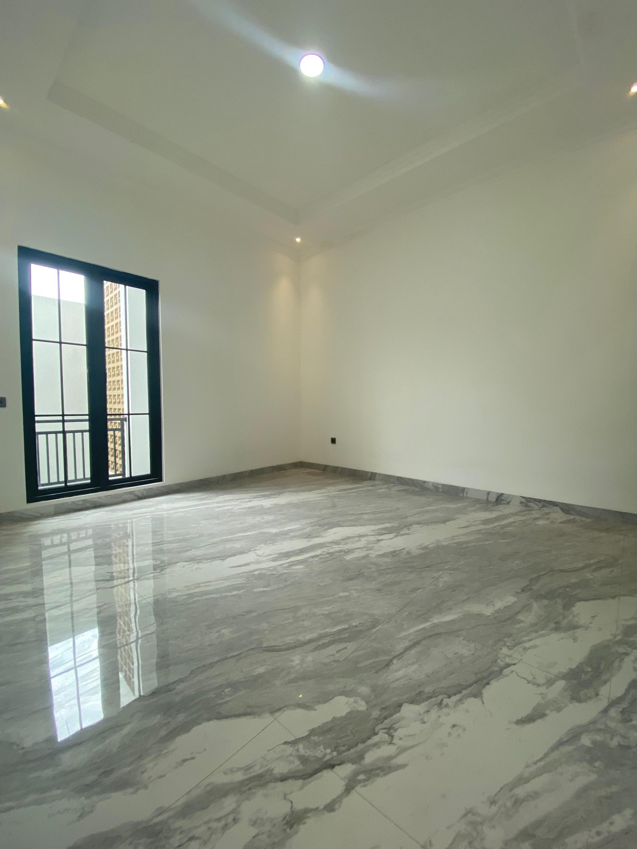 Rumah Mewah Minimalisn Brand New Siap Huni di  Bintaro Sektor 9