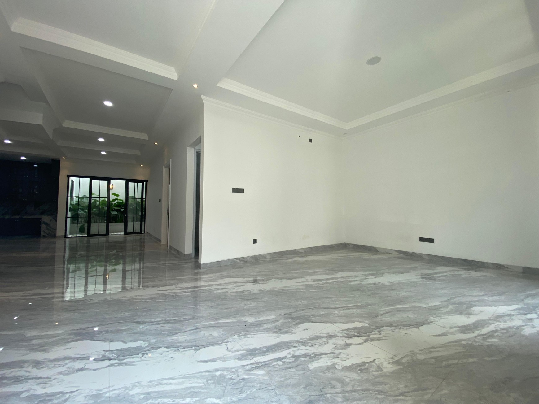 Rumah Mewah Minimalisn Brand New Siap Huni di  Bintaro Sektor 9
