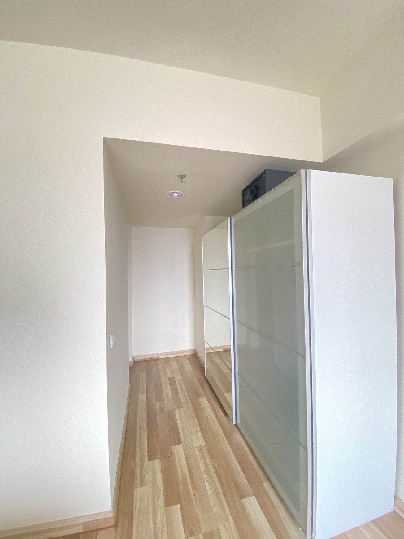 Apartemen Orange County 3BR Furnished Tower Glendale