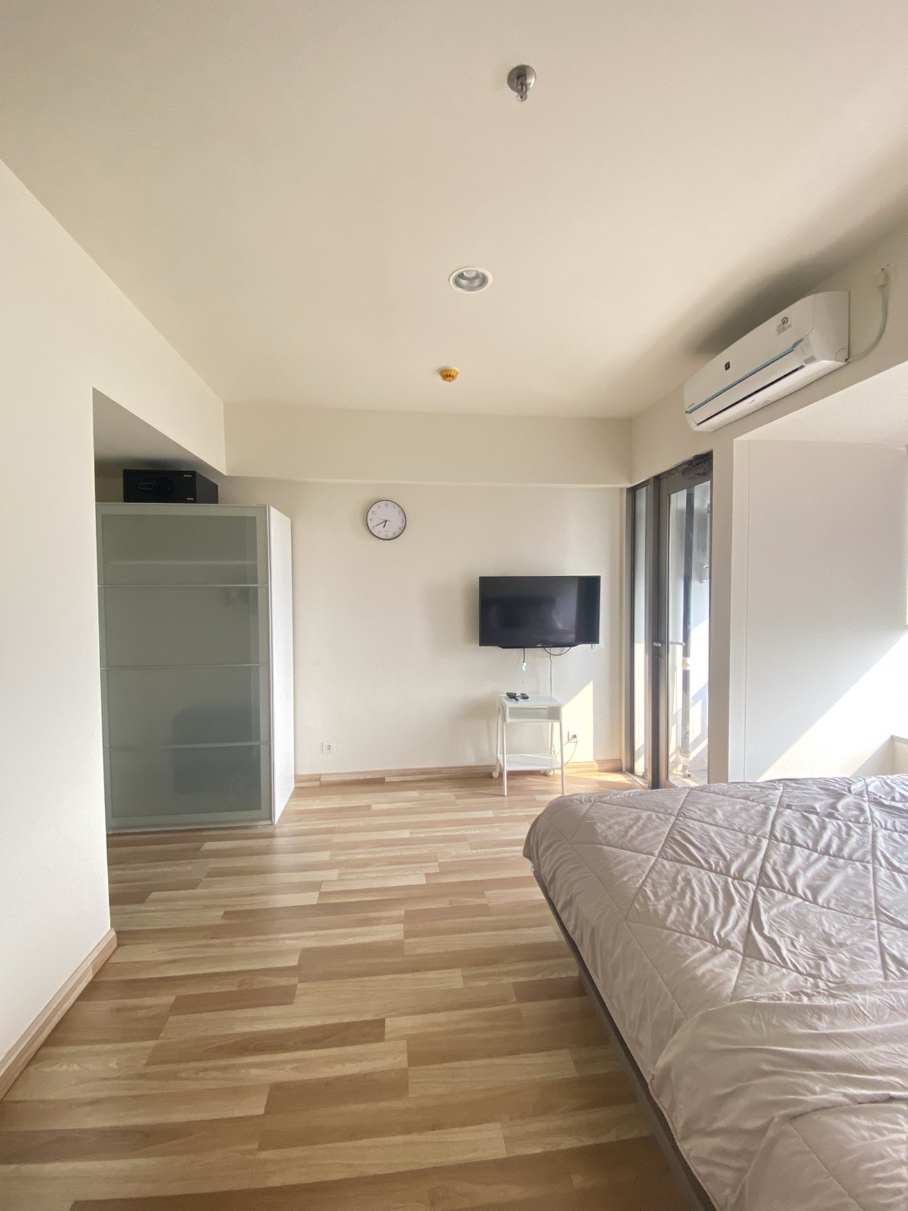 Apartemen Orange County 3BR Furnished Tower Glendale