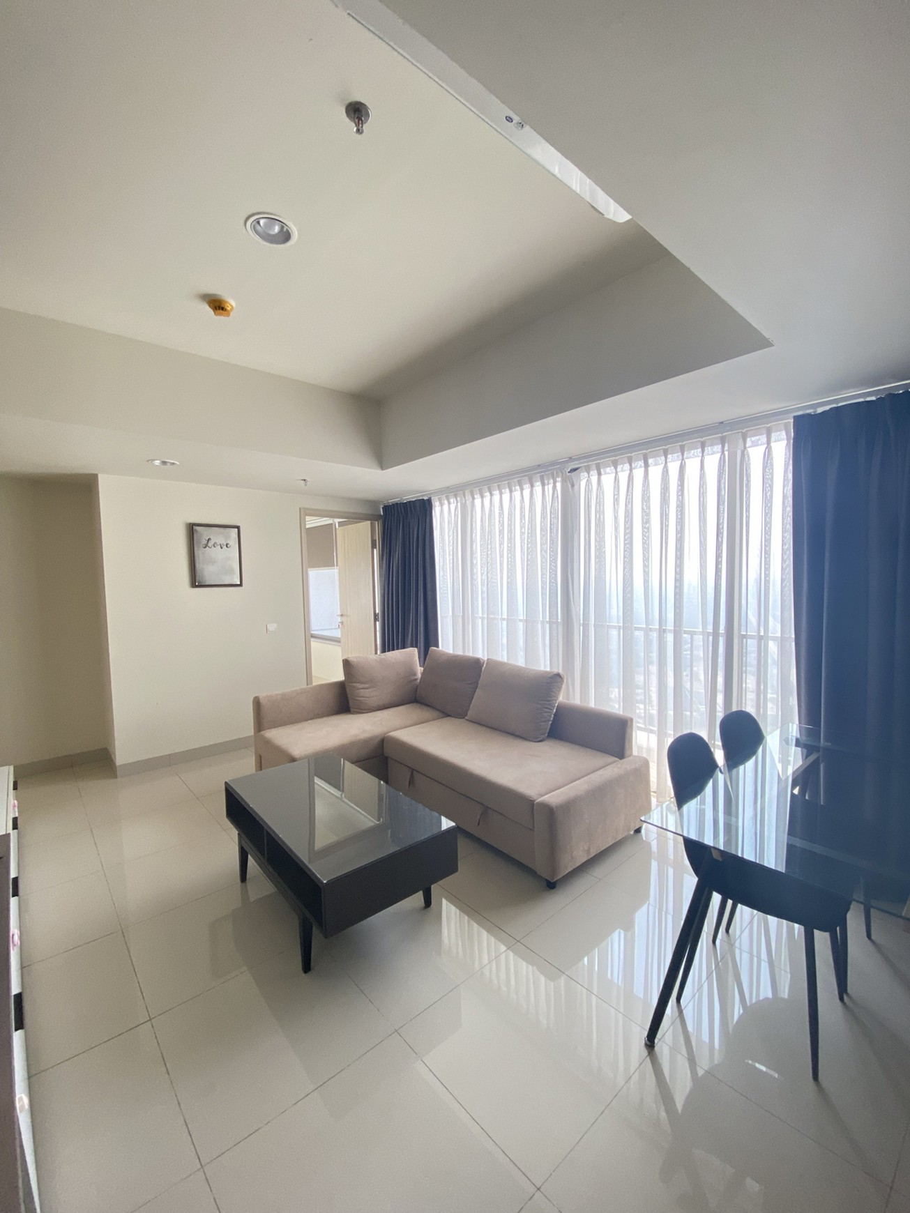 Apartemen Orange County 3BR Furnished Tower Glendale