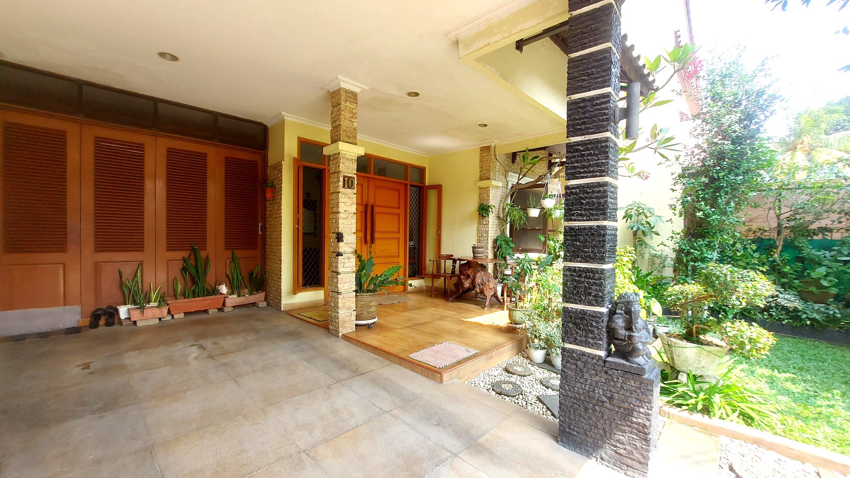 Rumah Nyaman dan Asri di Jatipadang Estate, Jagakarsa