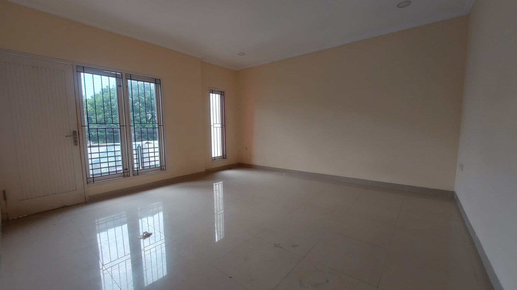 Rumah Luas Belakang Gedung Nestle Cocok Untuk Hunian atau Kost di Kebagusan
