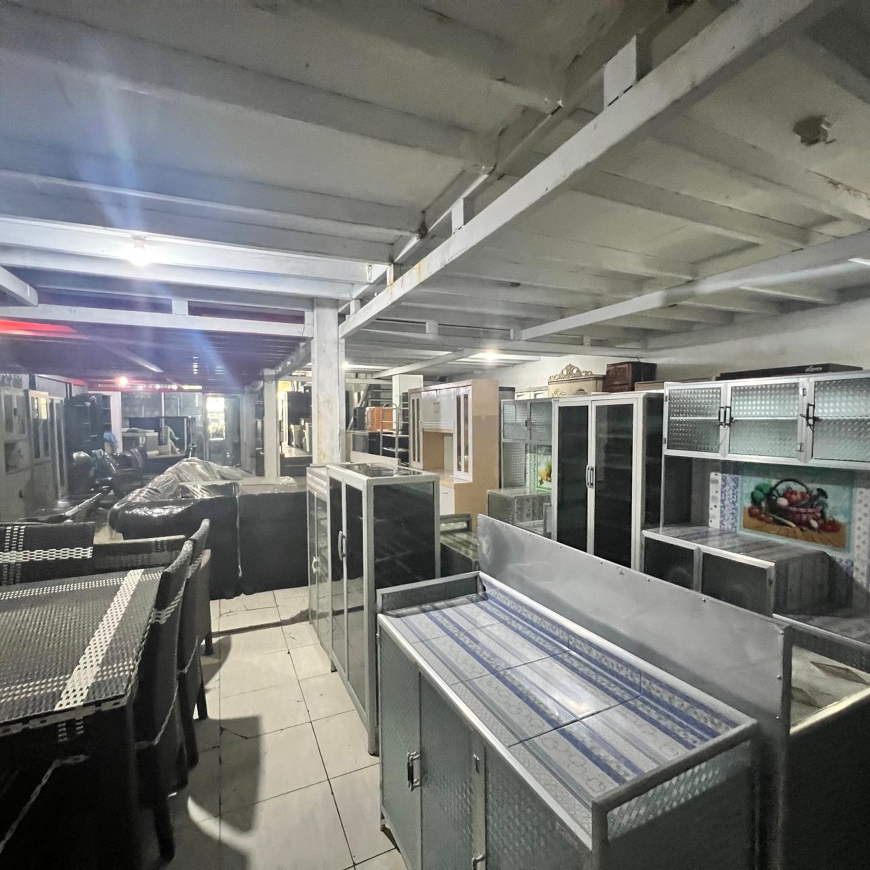 RUKO 3 LANTAI - JALAN KEDASIH RAYA, CIKARANG