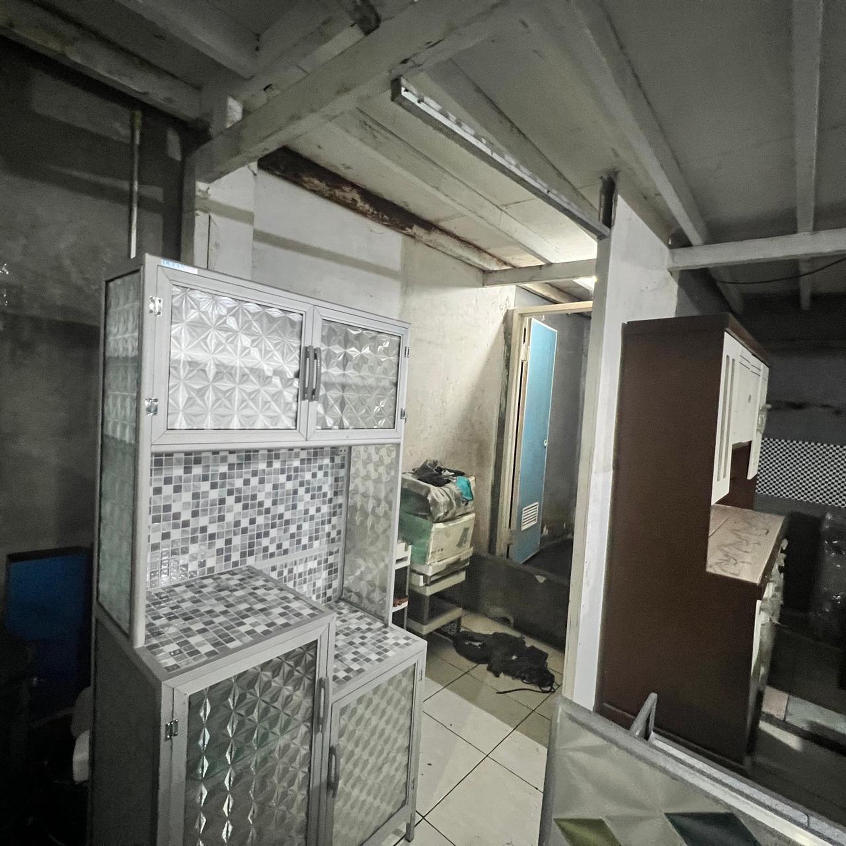 RUKO 3 LANTAI - JALAN KEDASIH RAYA, CIKARANG