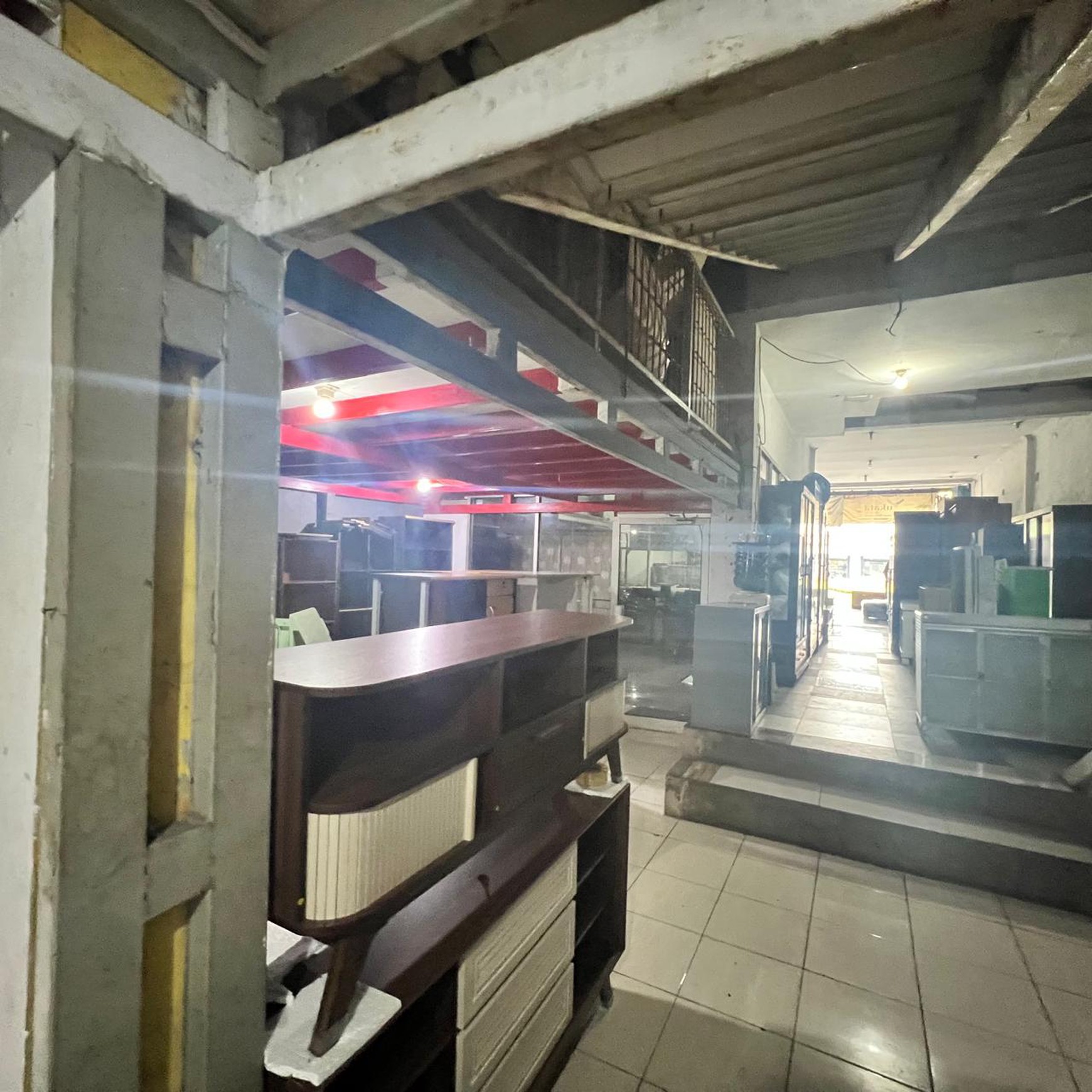 RUKO 3 LANTAI - JALAN KEDASIH RAYA, CIKARANG
