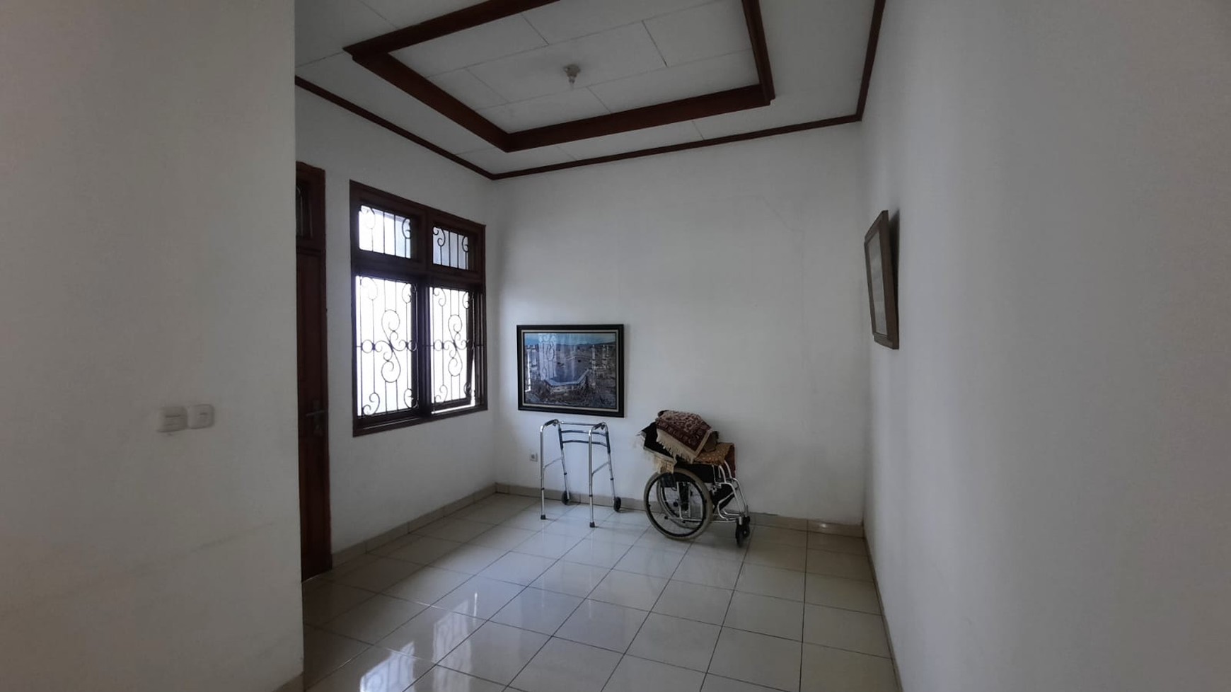 DIJUAL RUMAH TINGGAL DI AREA CINERE ESTATE