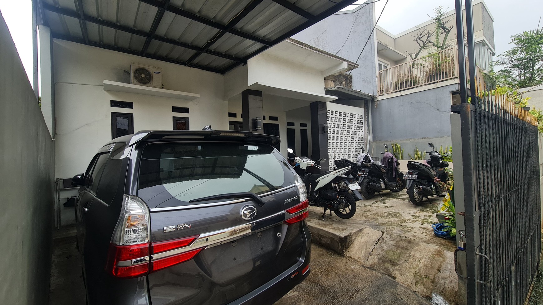 Rumah nyaman di Pamulang dekat Mc Donald dan Az Ko Gaplek