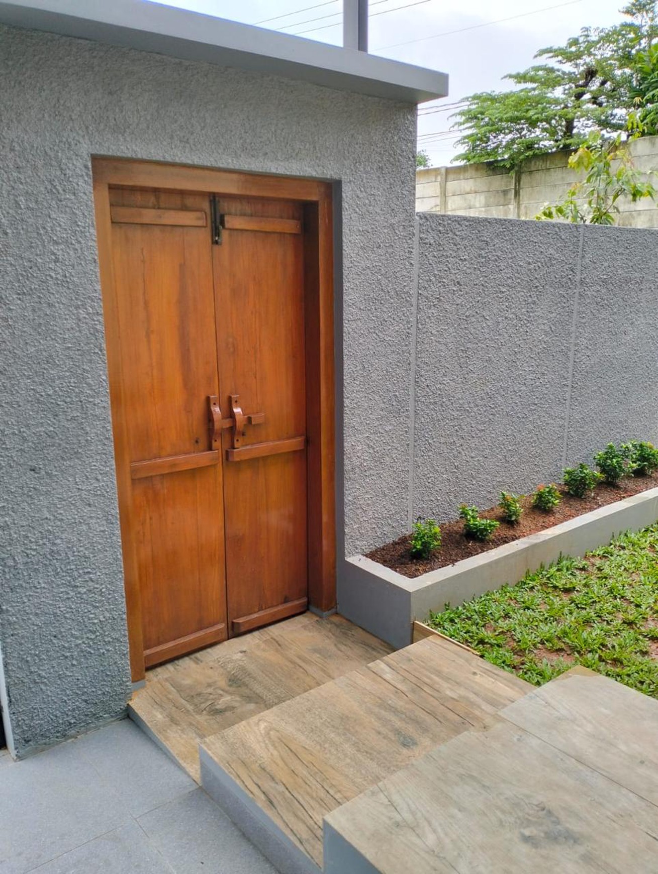 Rumah siap huni di perumahan terbaik di BSD  ( brand new )  